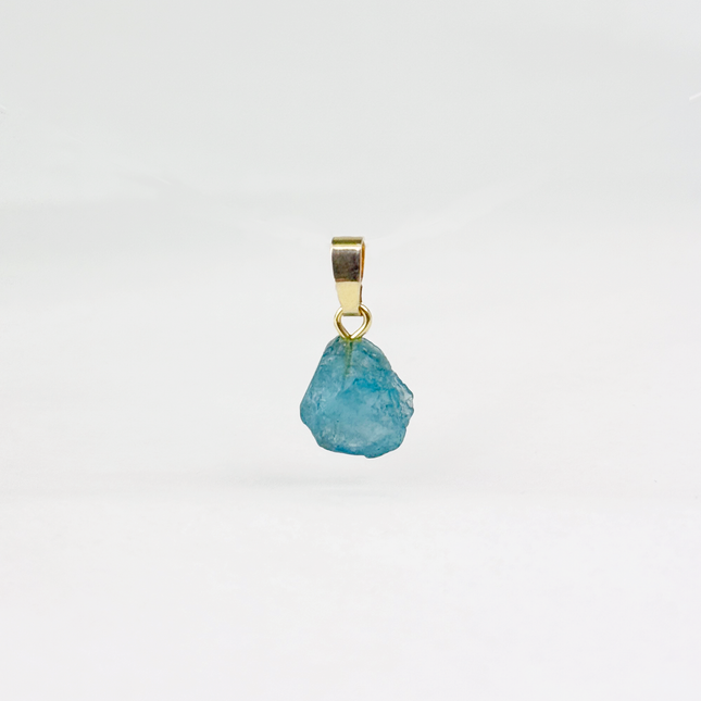 Blauer Turmalin (Indigolith)- Rohstein Kettenanhänger