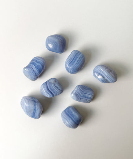 Blauer Chalcedon (Blue Lace Agate) Trommelstein
