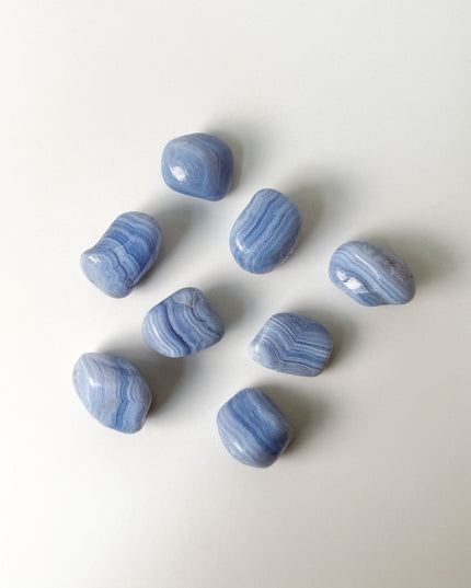 Blauer Chalcedon (Blue Lace Agate) Trommelstein
