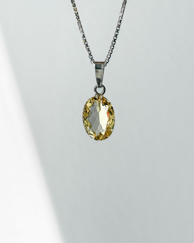 FairyTale Goldberyll Anhänger - Oval in Silber
