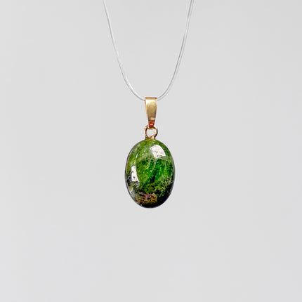 Chromdiopsid Cabochon Anhänger - 925 Silber vergoldet