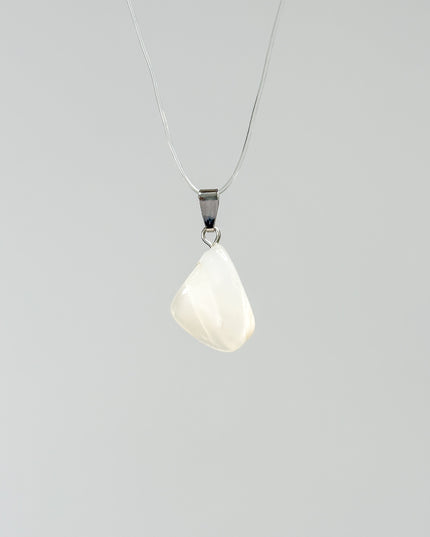 Mondstein Kettenanhänger