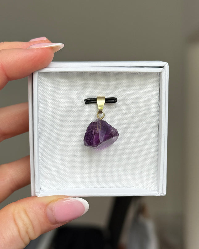 Amethyst Rohstein Kettenanhänger
