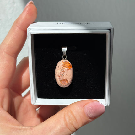 Opal (Feueropal) Cabochon Kettenanhänger EINZELSTÜCK - I