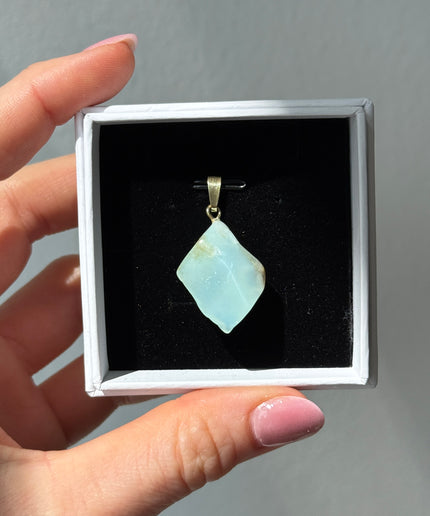 Chrysopal (Opal blau) Kettenanhänger