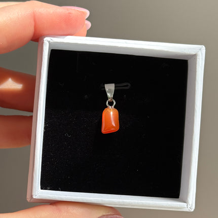 Opal (Feueropal) Kettenanhänger