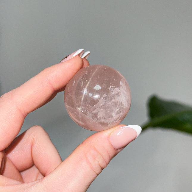 Rosenquarz Kugeln mit Stern