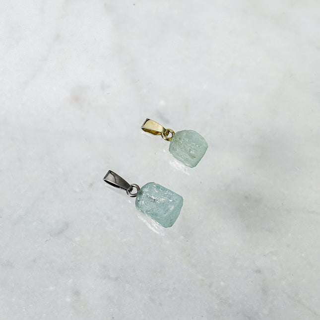 Aquamarin (roh) Kettenanhänger