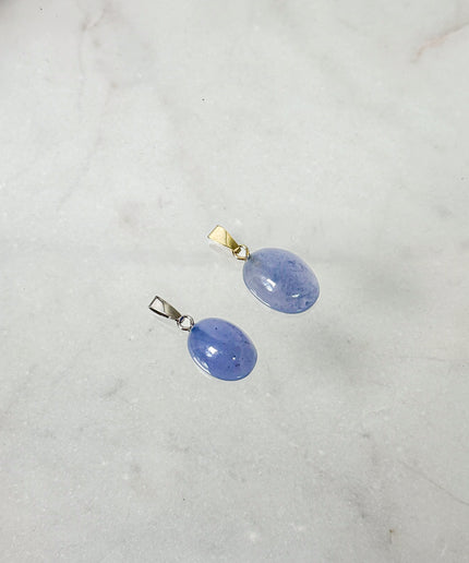 Blue Lace Agate (Blauer Chalcedon) Cabochon Kettenanhänger