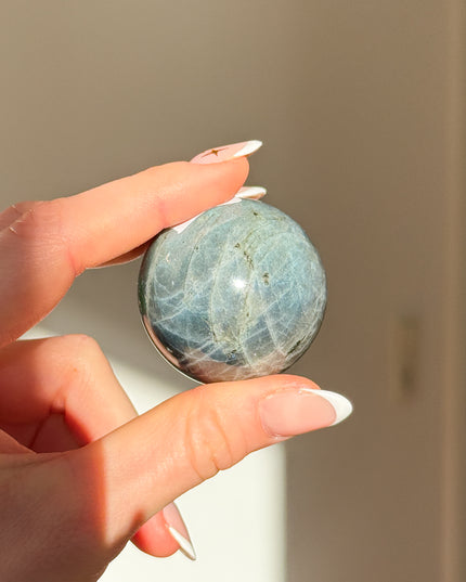 Labradorit Kugel