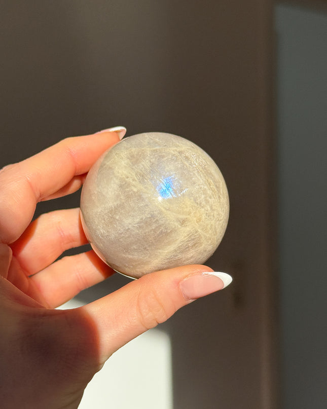 Mondstein Kugel