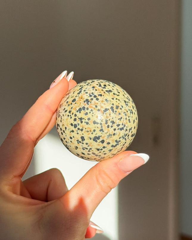 Dalmatinerstein Kugel