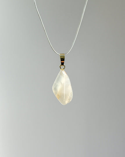 Mondstein Kettenanhänger