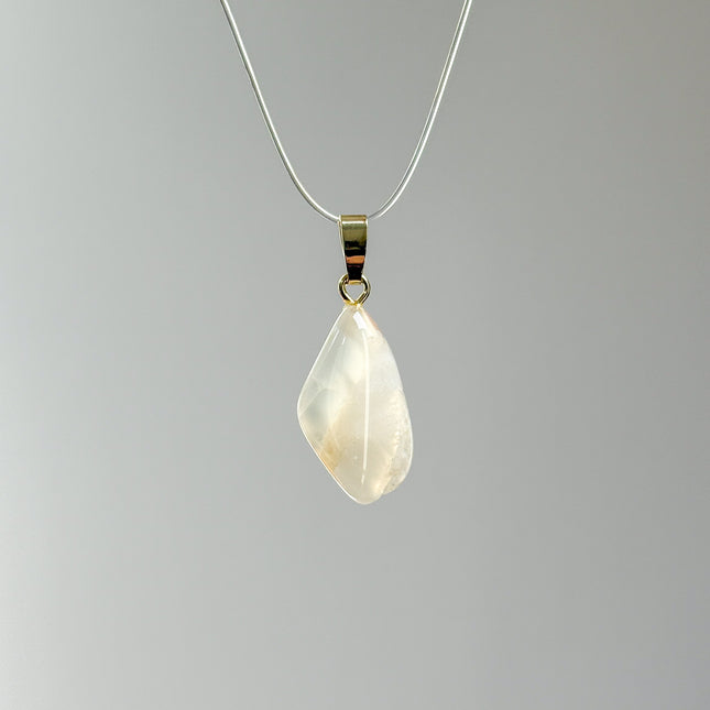 Mondstein Kettenanhänger