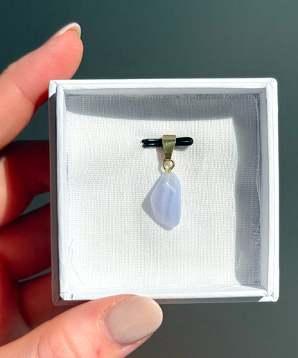 Blue Lace Agate (Blauer Chalcedon) Kettenanhänger