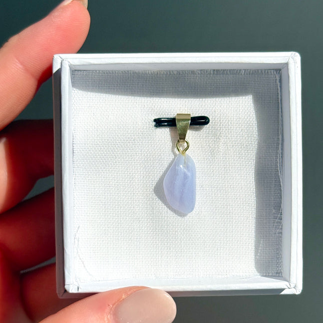 Blue Lace Agate (Blauer Chalcedon) Kettenanhänger