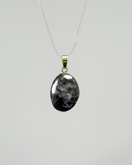 Schwarzer Mondstein Kettenanhänger