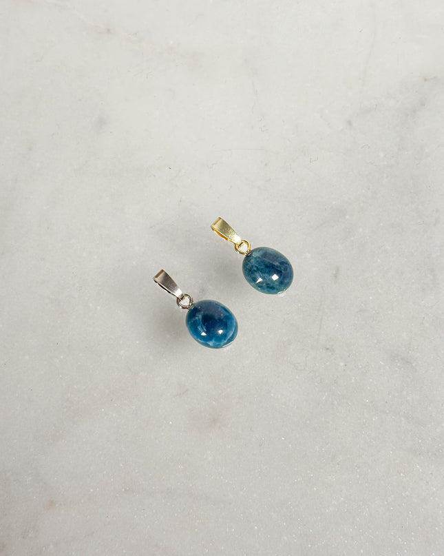 Apatit Cabochon Kettenanhänger