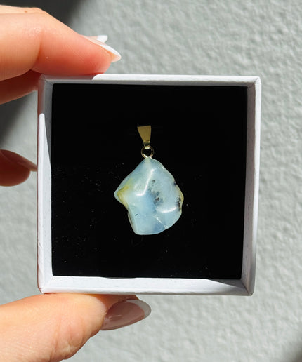 Chrysopal (Opal blau) Kettenanhänger