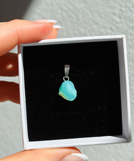 Chrysopal (Opal blau) Kettenanhänger