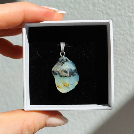 Chrysopal (Opal blau) Kettenanhänger