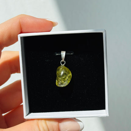 Grüner Granat (Grossular) Kettenanhänger