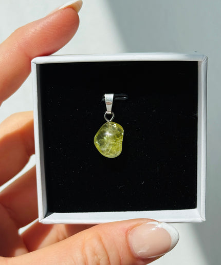 Grüner Granat (Grossular) Kettenanhänger