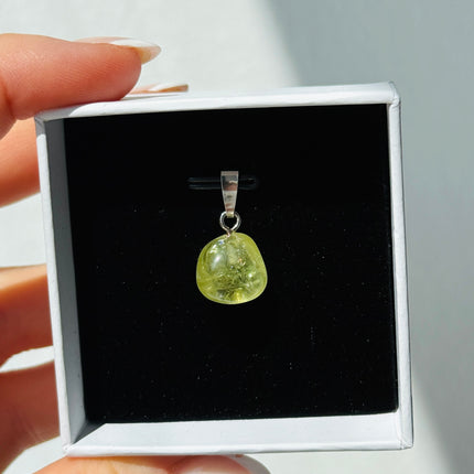 Grüner Granat (Grossular) Kettenanhänger