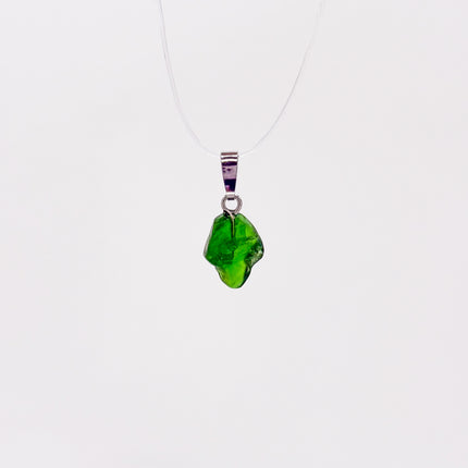 Chromdiopsid roh Anhänger - 925 Silber
