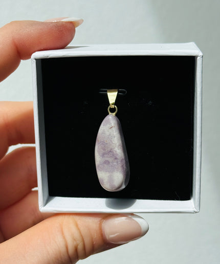 Jade (Lavendel-Jade) Kettenanhänger