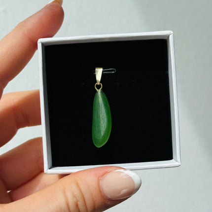 Jade (Nephrit) Kettenanhänger