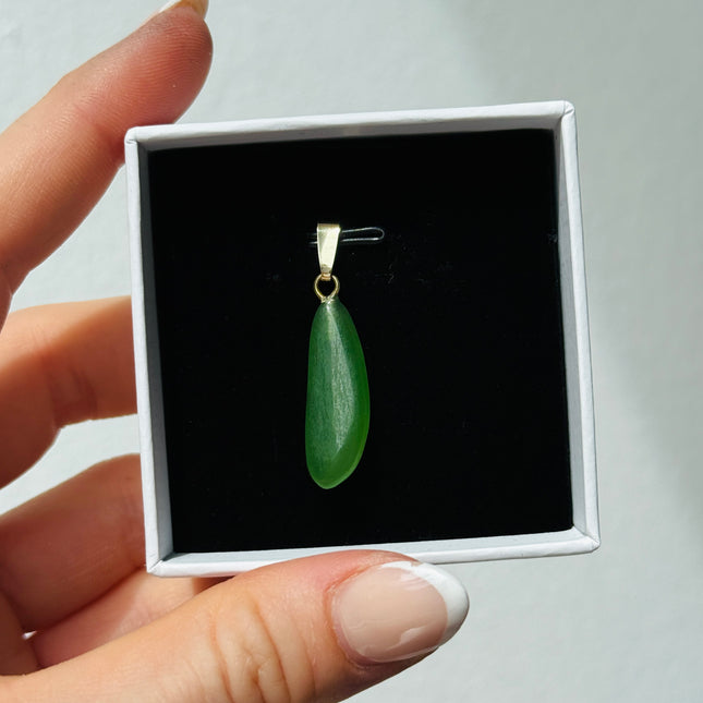 Jade (Nephrit) Kettenanhänger