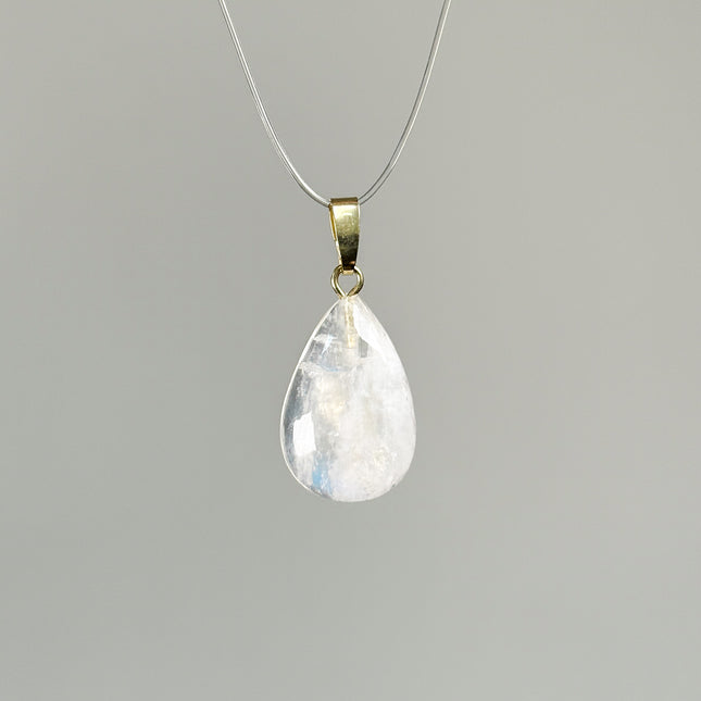 Regenbogen Mondstein Kettenanhänger geschliffen