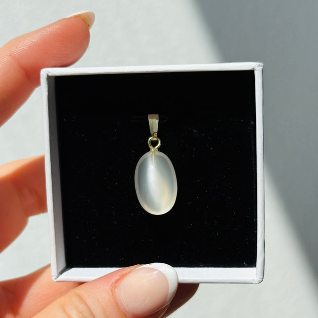 Mondstein (Cabochon) Kettenanhänger