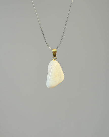 Opal weiß Kettenanhänger