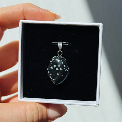 Obsidian (Schneeflockenobsidian) Kettenanhänger