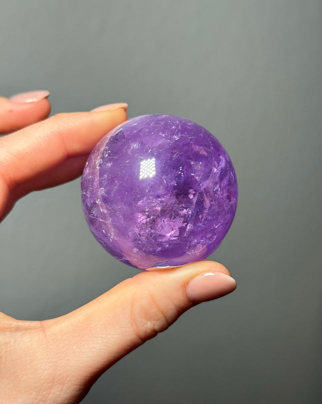 Amethyst Kugel - IV