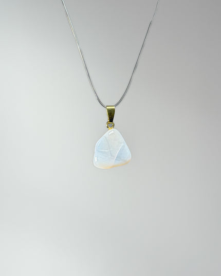 Opal weiß Kettenanhänger