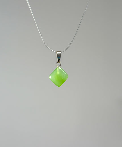 Jade (Nephrit) Kettenanhänger