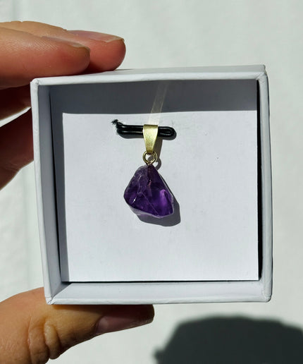 Amethyst Rohstein Kettenanhänger