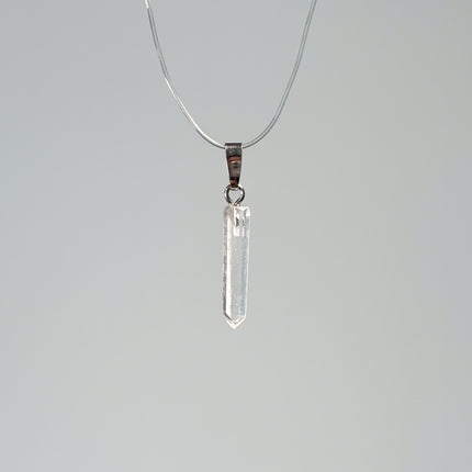 Lemurienquarz (Bergkristall) Anhänger - 925 Silber