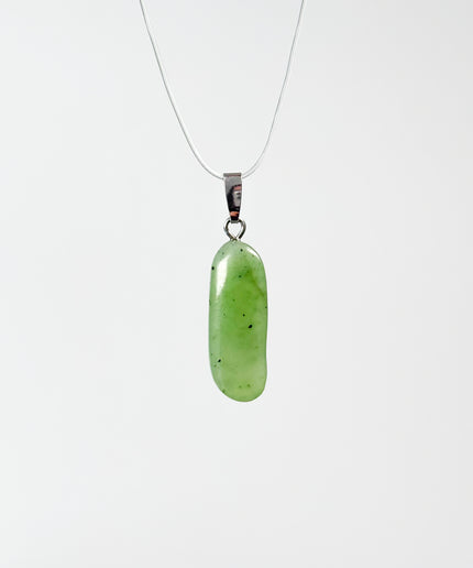 Jade (Nephrit) Kettenanhänger