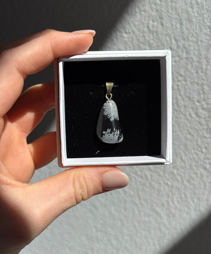 Obsidian (Schneeflockenobsidian) Kettenanhänger