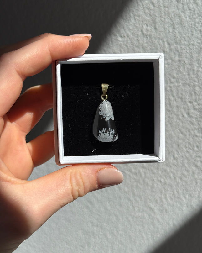 Obsidian (Schneeflockenobsidian) Kettenanhänger