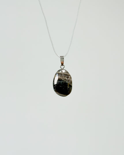 Schwarzer Mondstein Kettenanhänger