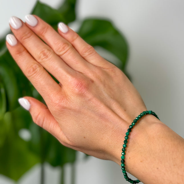 Malachit facettiert Perlenarmband - verstellbar