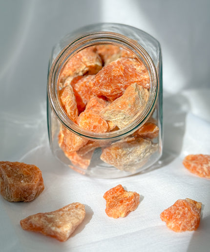 Orangencalcit (Rohstein/Wasserstein)