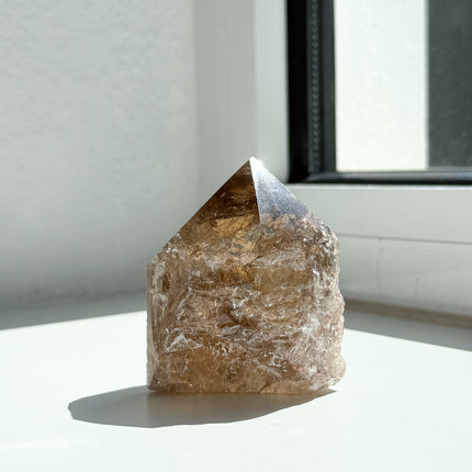 Rauchquarz Spitze (halbpoliert)
