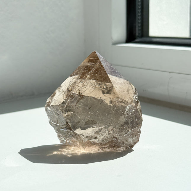 Rauchquarz Spitze (halbpoliert)