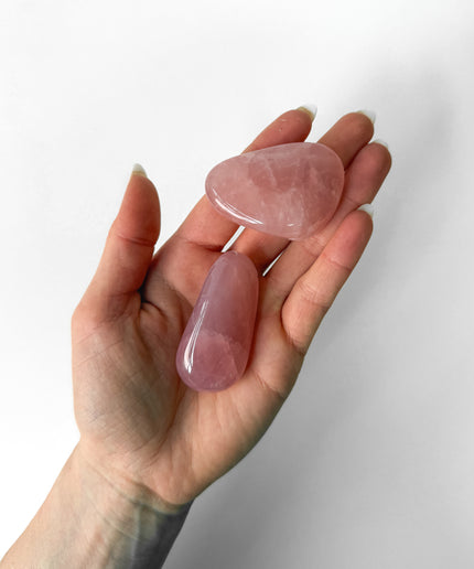 Rosenquarz Trommelstein (AA Qualität)